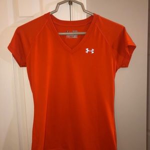 Women’s Under Armour workout shirt